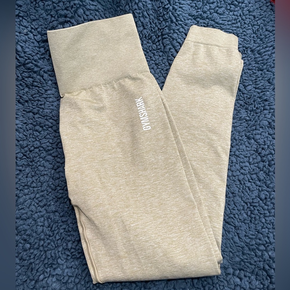 Greenish Gymshark leggings